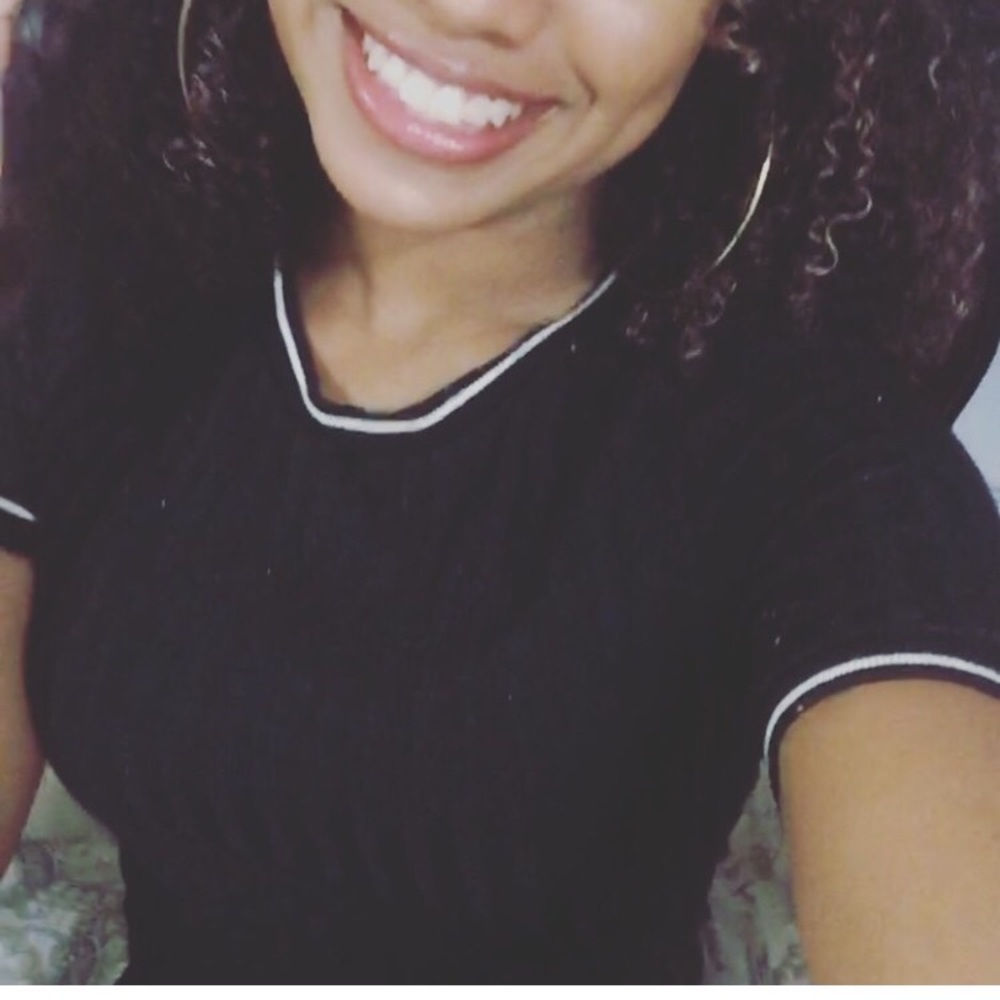 Meet your Posher, Zada